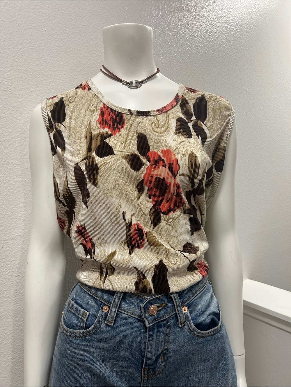 Giorgio Fiorlini Romantic|Cottagecore, Floral Pleated Sleeveless Blouse - Size L